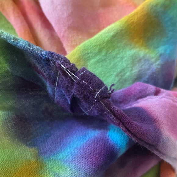 The most incredible pride rainbow outfit in the world - Picture 9 of 11